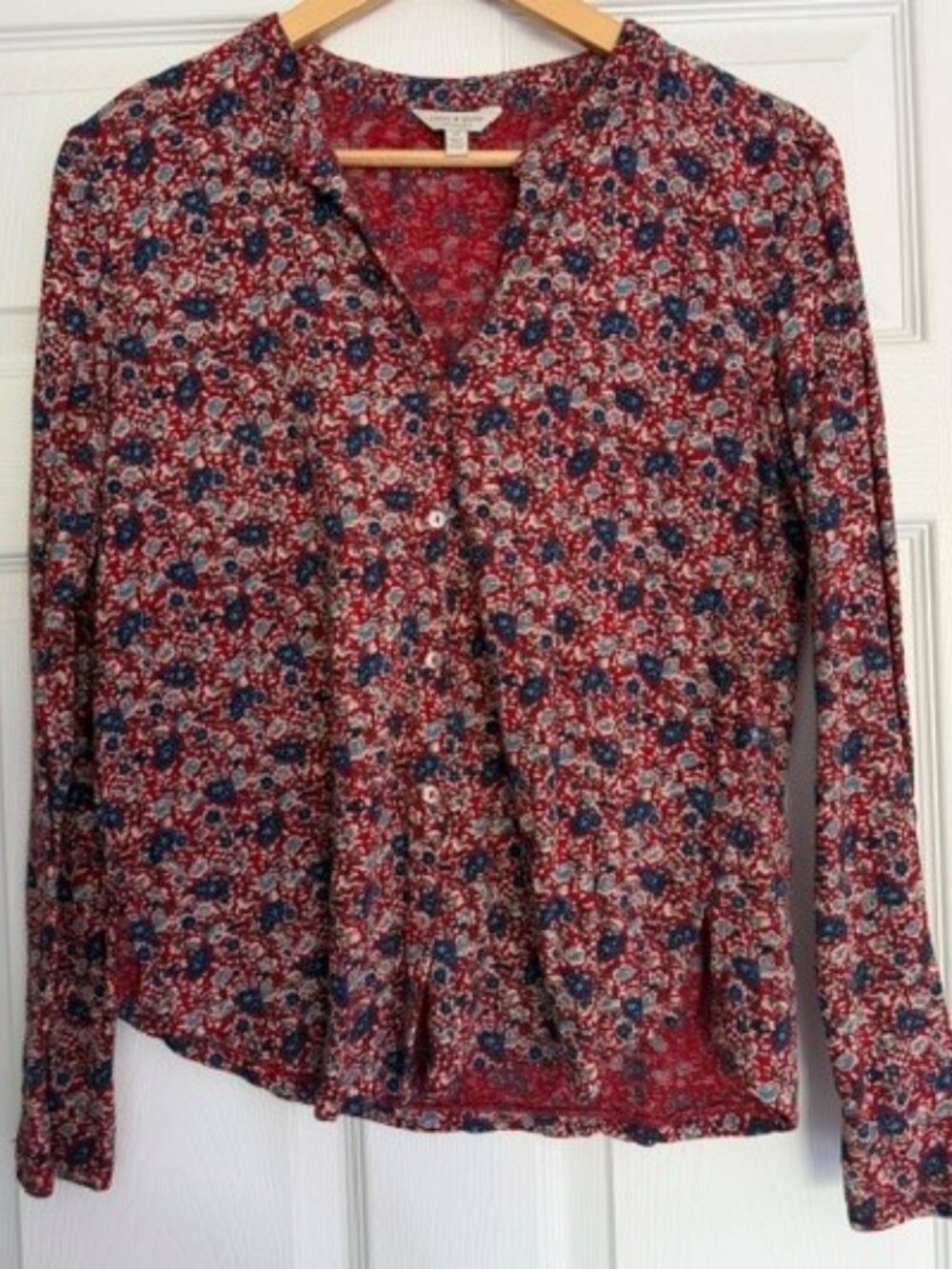 Lucky Brand Red Floral Button-Down Top Size Small
